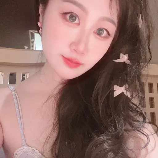 崽崽（做小娃娃太好玩了爱老头🚫禁抄袭）头像